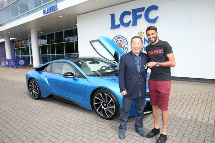 Ong chu Leicester City sam 19 sieu xe BMW i8 tang cau thu